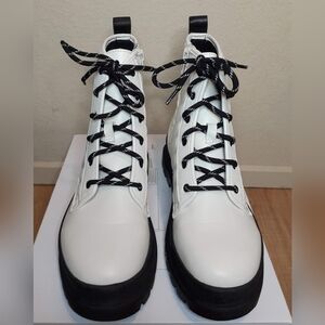 wonder nation Boots Girls Size 4 fits Women 6.5